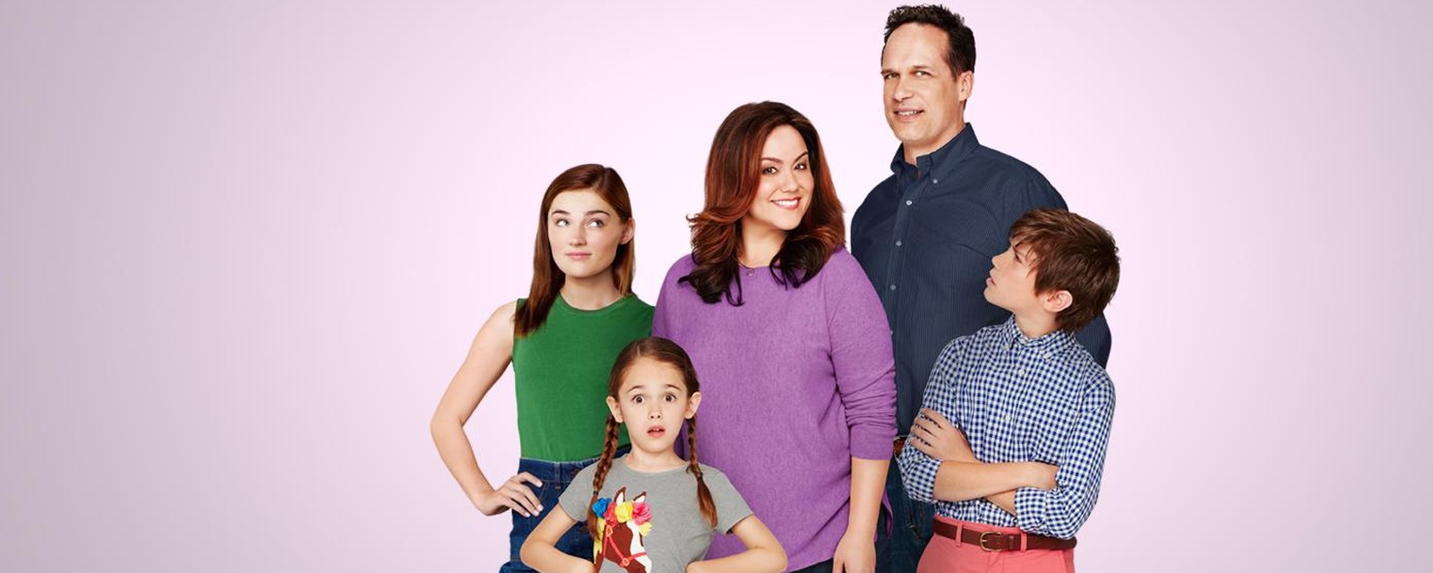 Watch American Housewife - Season 3