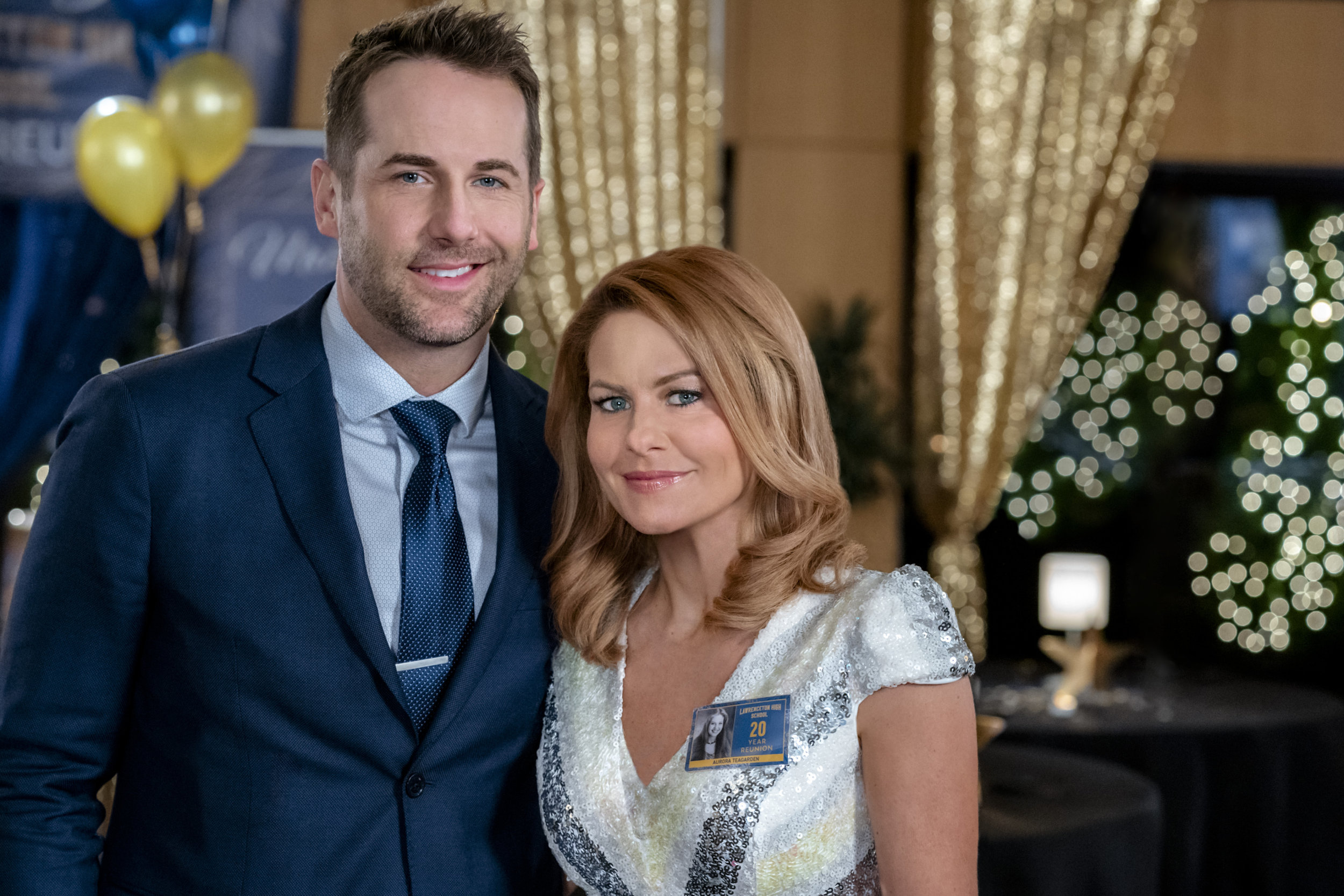 Watch Aurora Teagarden Mysteries: Reunited and it Feels So Deadly