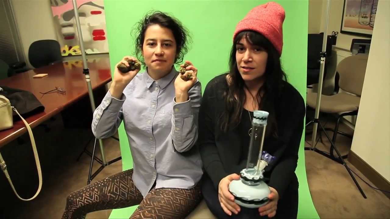 Watch Broad City Season 1