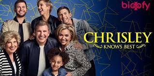 Watch Chrisley Knows Best - Season 8