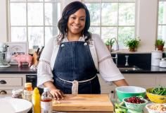 Watch Delicious Miss Brown - Season 2