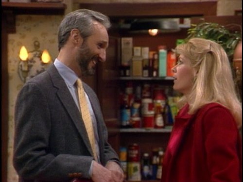 Watch Family Ties - Season 4