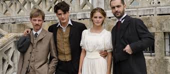 Watch Grand Hotel - Season 1