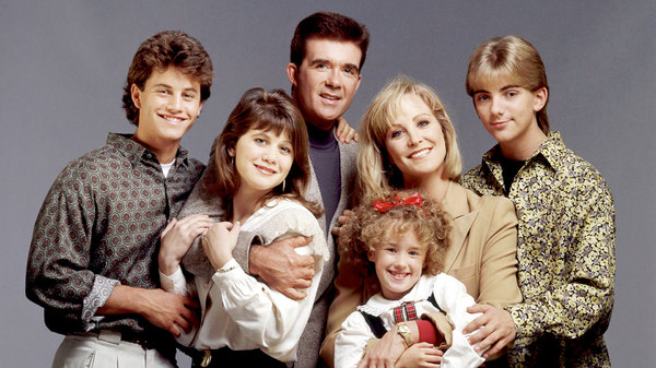 Watch Growing Pains Season 6