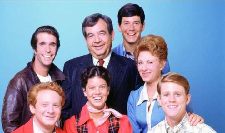 Watch Happy Days - Season 11