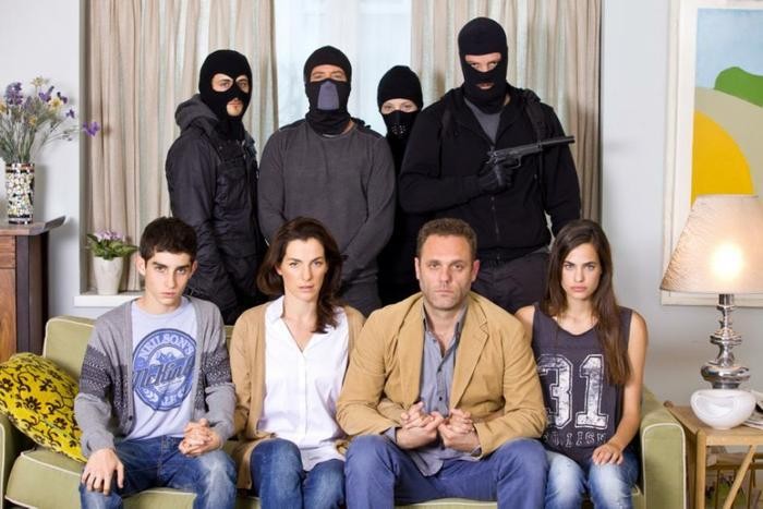Watch Hostages - Season 1