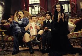 Watch La nouvelle famille Addams - Season 01