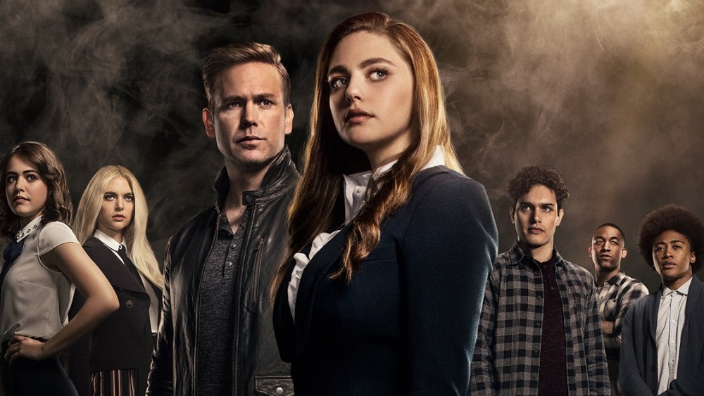 Watch Legacies - Season 3