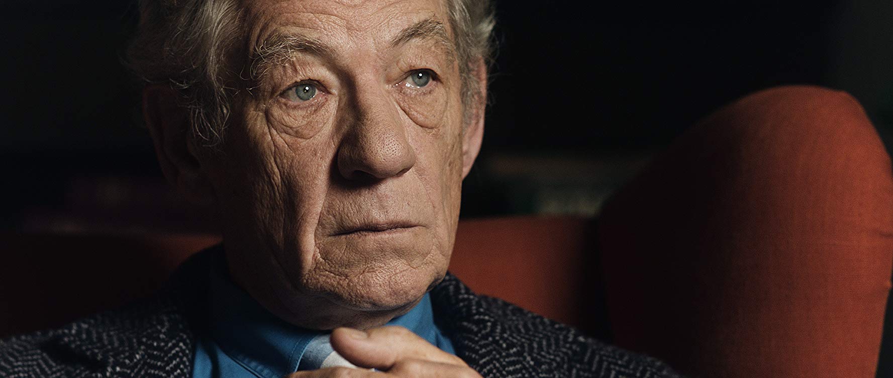 Watch McKellen Playing the Part