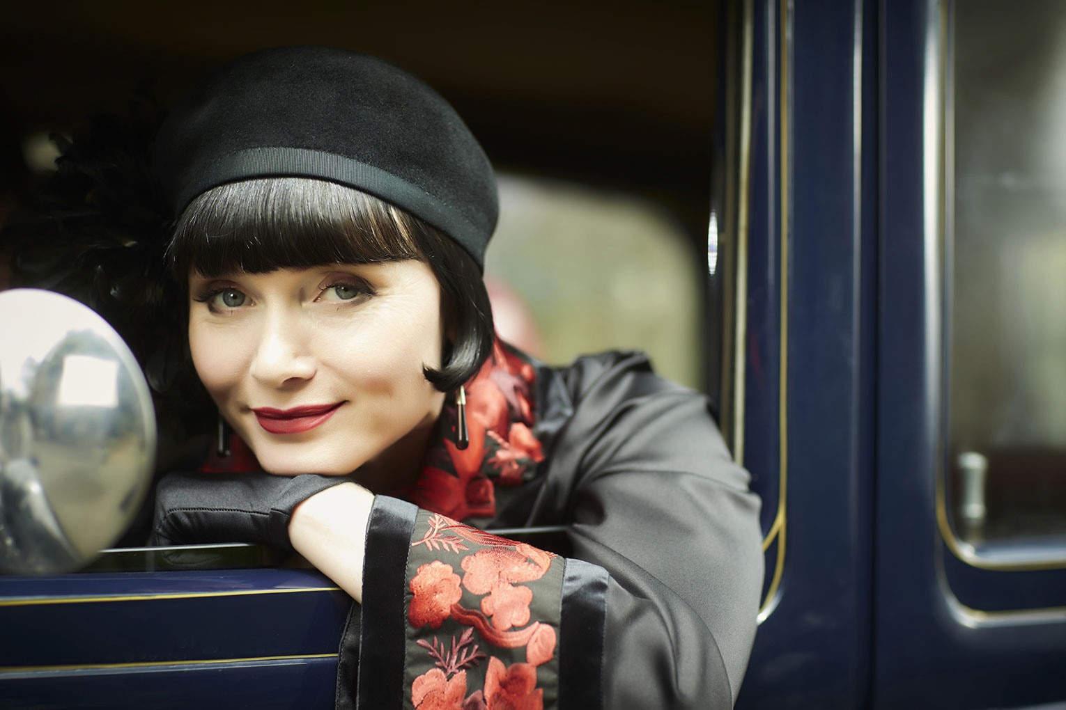 Watch Miss Fisher's Murder Mysteries - Season 1