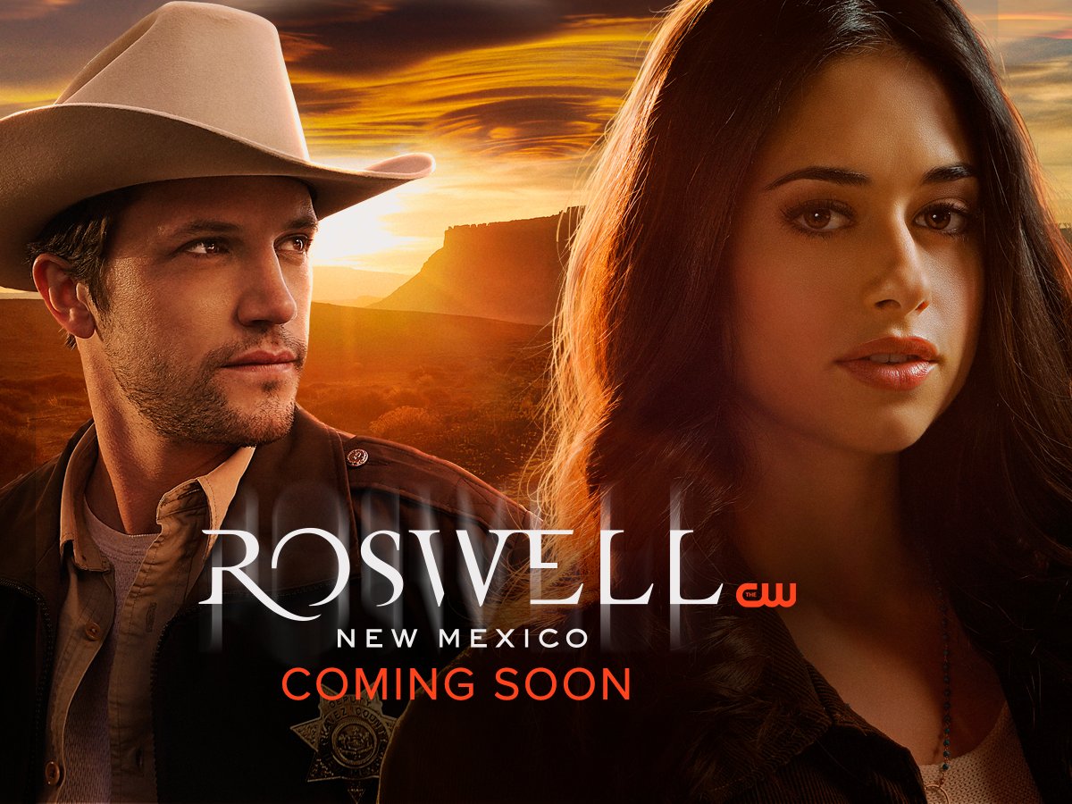 Watch Roswell, New Mexico - Season 3