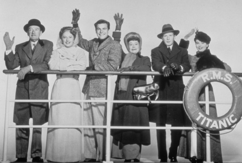 Watch Titanic (1953)
